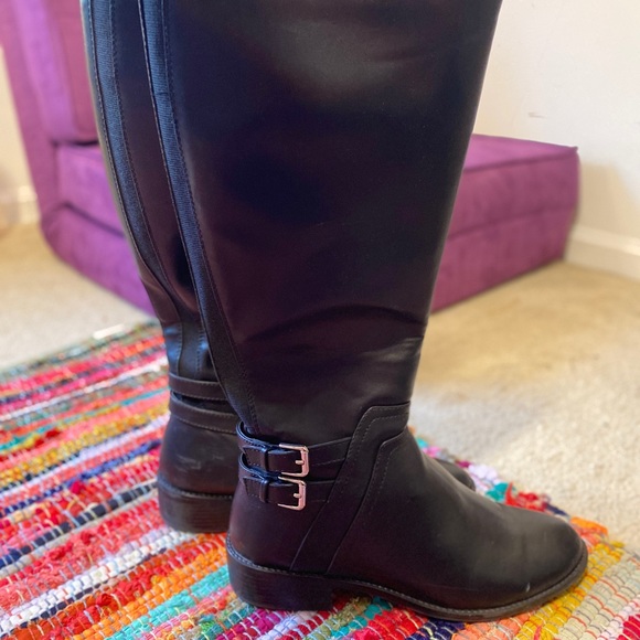 KNEE HIGH BLACK BOOTS - Picture 1 of 5
